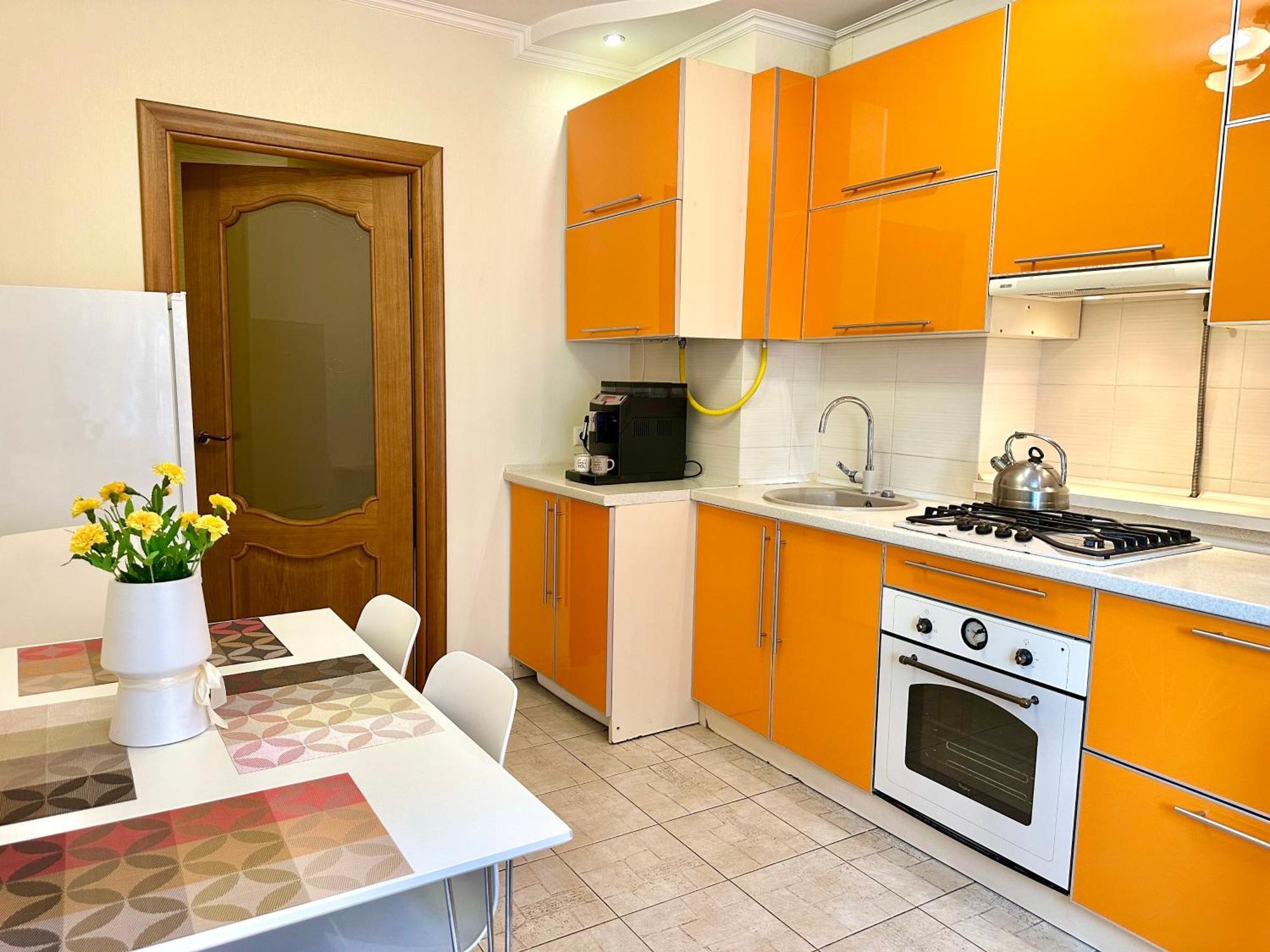 Apartments With A Coffee Machine In The City Center, Near A Park And Zlata Plaza Rivne Exterior photo
